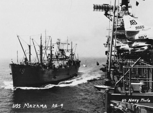 USS_Mazama_AE-9_USS_Franklin_D._Roosevelt_CVA-42