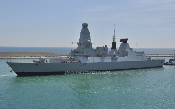 HMS Daring D32 - 04-05-2017 - JMF