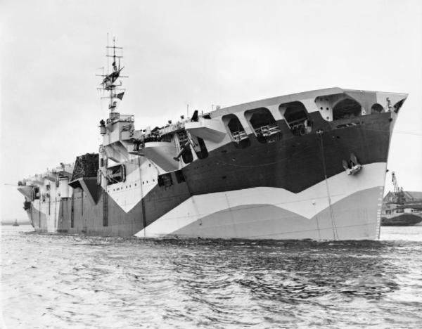 HMS Pretoria Castle F61 01
